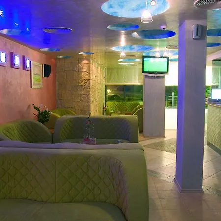 Divesta - Self Check In Hotel 3*