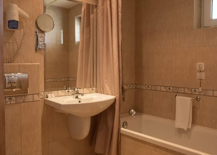 Hotel Divesta - Self Check In