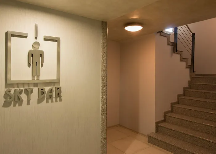 Divesta - Self Check In Hotel Warna