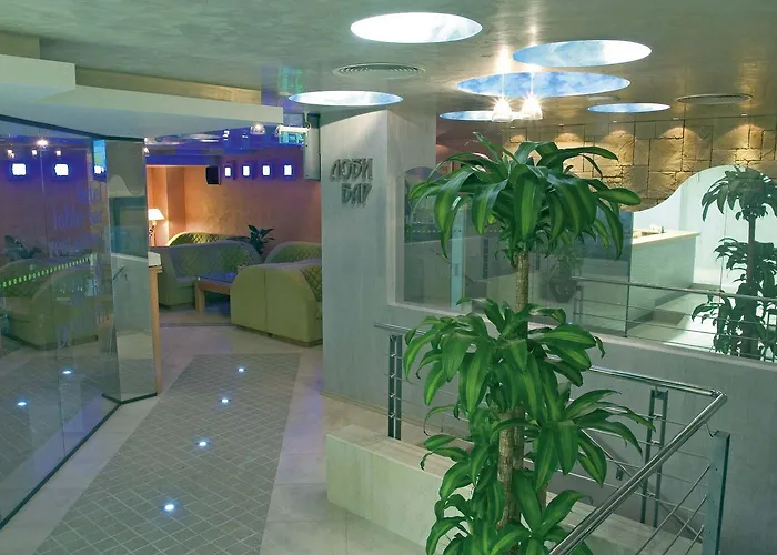 Divesta - Self Check In 3* Warna