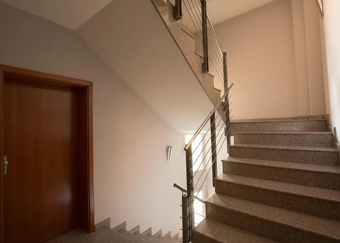 Divesta - Self Check In 3* Warna