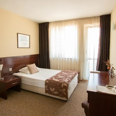 Divesta - Self Check In 3* Varna