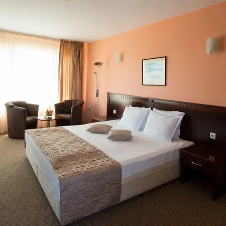 Divesta - Self Check In 3*